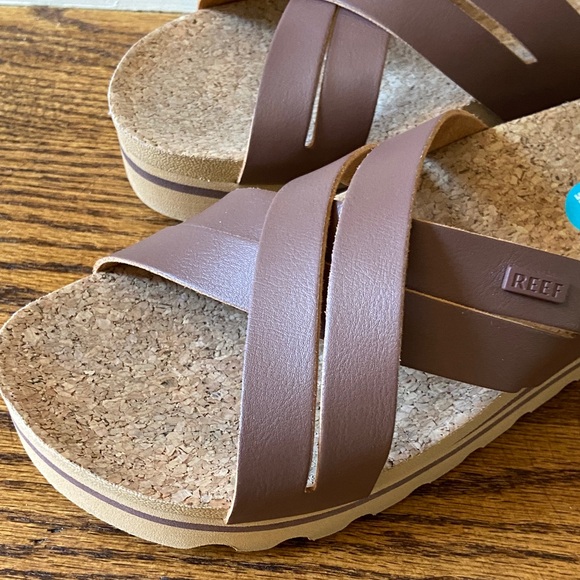 Reef Women's Nutmeg Kaia Cross-Strap Sandals Size 9 - Picture 3 of 9